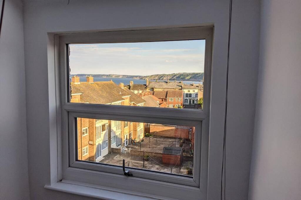 200 Year Old Large Townhouse With Sea Views Villa Scarborough Eksteriør bilde