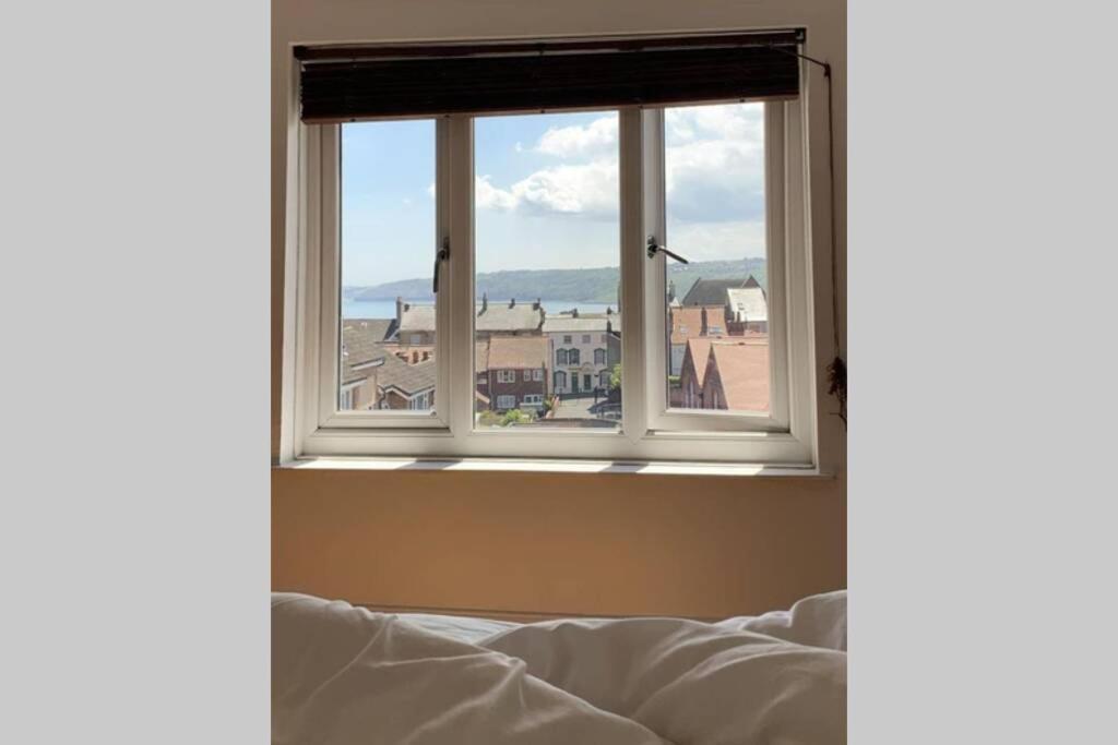 200 Year Old Large Townhouse With Sea Views Villa Scarborough Eksteriør bilde